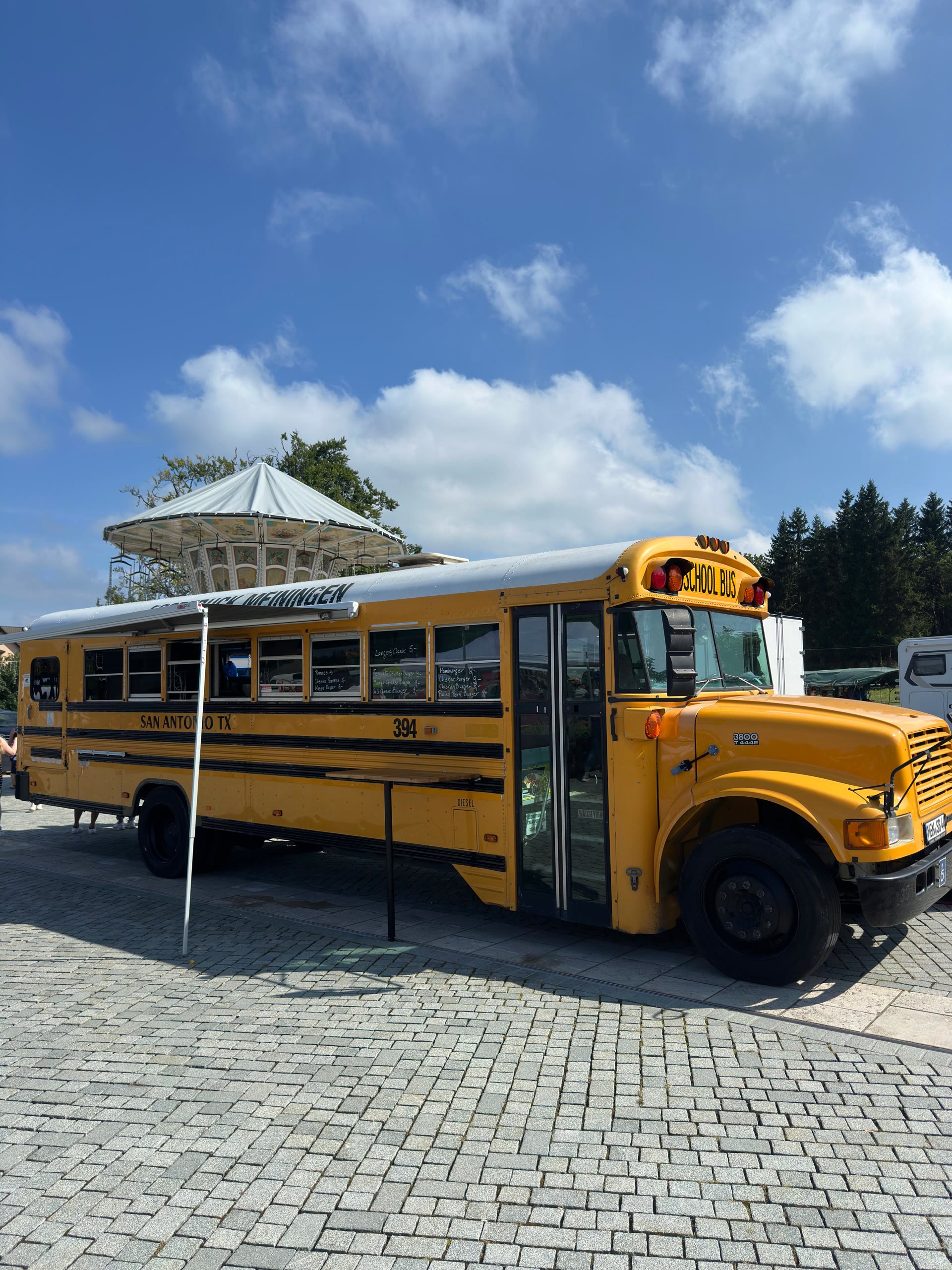 Foodtruck Meiningen – Schoolbus